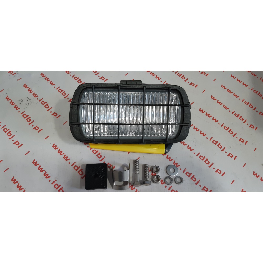 Fotografia produktu PAMMELSON PAM1K290099 HALOGEN PRZECIWMGIELNY, DALEKOSIĘŻNY PROSTOKĄTNY Z KRATKĄ FSO POLONEZ CARO UNIWERSALNY HALOGEN MONTOWANY W POLONEZACH, FIATACH 125P, 126P MALUCH ITP. KLASYCZNY HALOGEN LATA 80/90