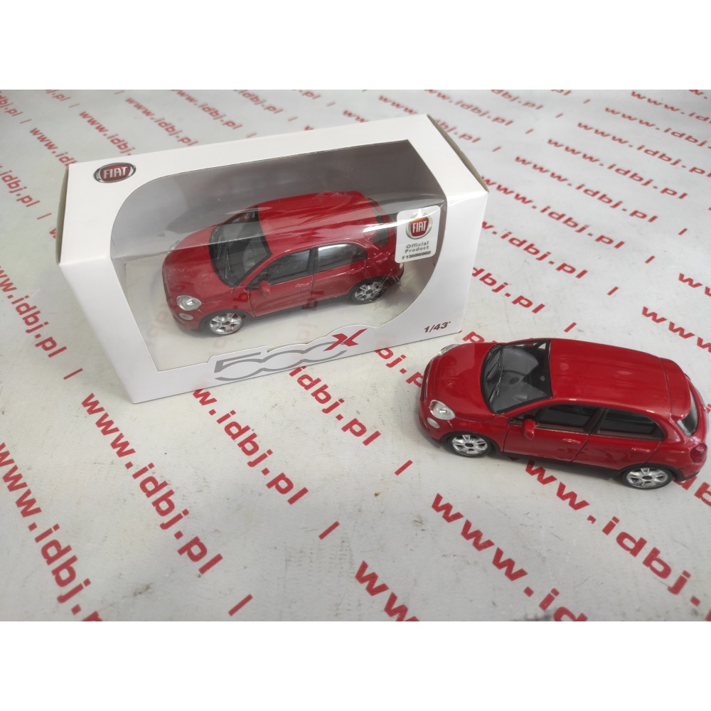 Fotografia produktu FIAT OR50907714 MODEL SAMOCHODU FIAT 500X SKALA 1:43 Oryginalny samochodzik