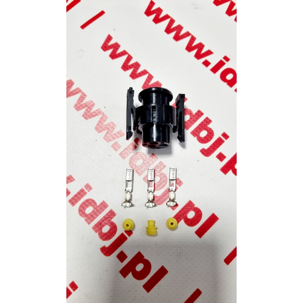 Fotografia produktu PAMMELSON ZE184 WTYK LAMPKI OŚWIETLENIA TABLICY REJESTRACYJNEJ IVECO DAILY 00- 06-, TRUCK, iVECO DAILY 14-, 18- WTYCZKA DO LAMPY TABLICY REJESTRACYJNEJ MONTOWANEJ W BELCE ZDERZAKA