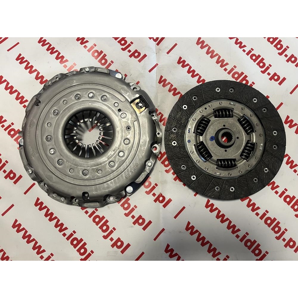 Fotografia produktu OEM FIAT OEM55284791 SPRZĘGŁO KOMPLETNE FIAT 500X 2.0 JTD, JEEP RENEGATE 2.0 CRD TARCZA 240 MM