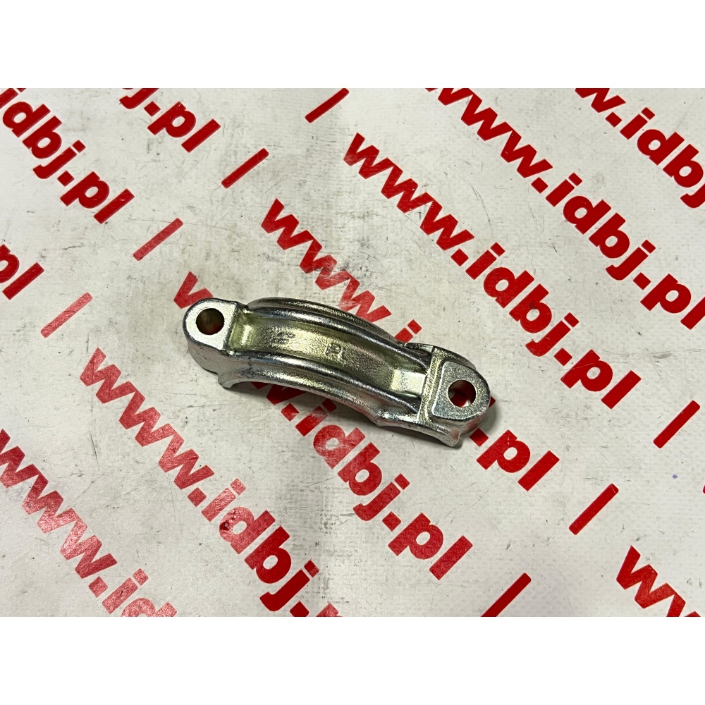 Fotografia produktu IVECO OR93805224 UCHWYT, WSPORNIK STABILIZATORA IVECO DAILY 90-, 96-, 00-, 06-, 11-, 14- PRZÓD 1S Metalowa obejma gumy drążka stabilizacyjnego przedniego, 8 sztuk na auto. Wszystkie modele  na drążku skrętnym oprócz 65c, 70c.