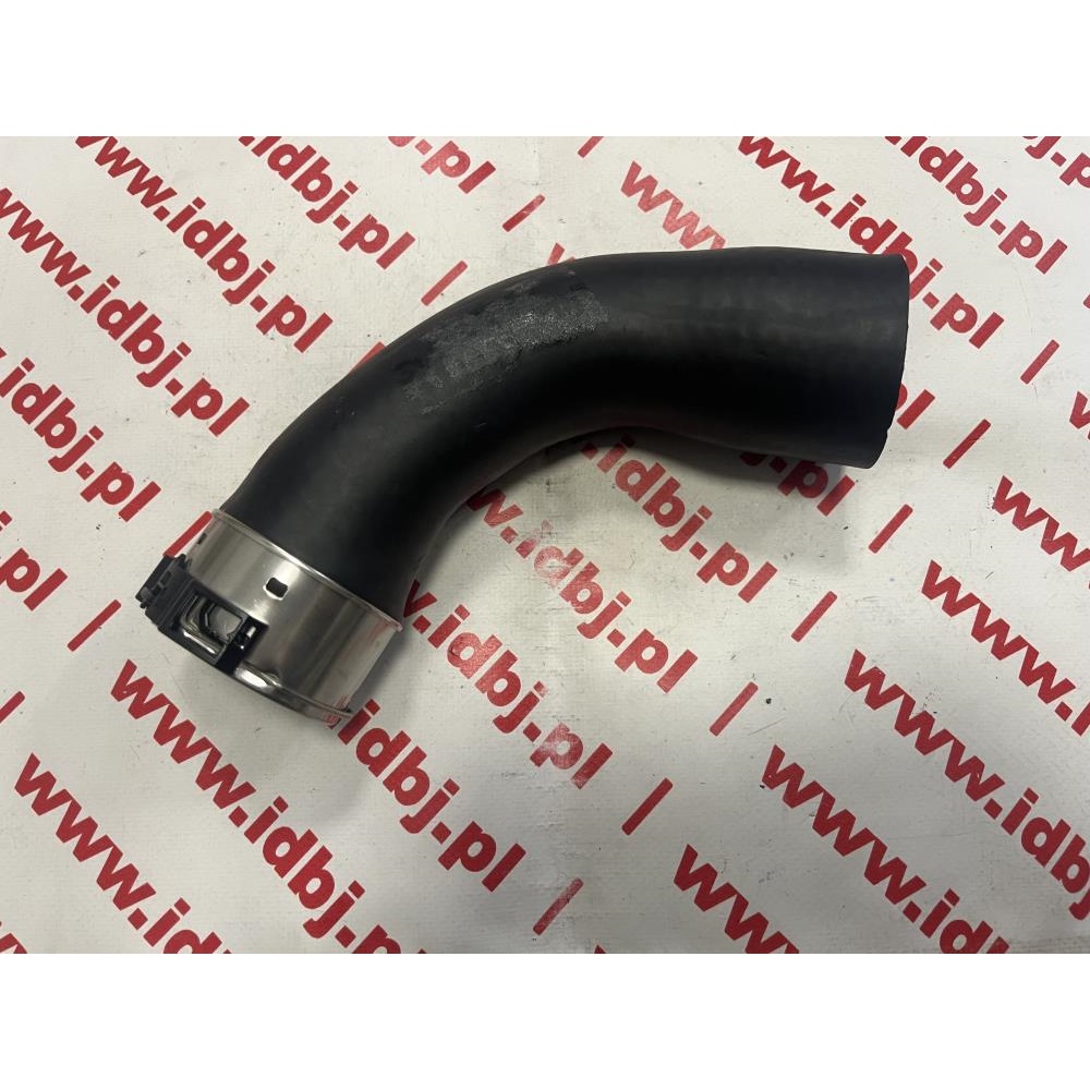 Fotografia produktu PAMMELSON PAM52091116 PRZEWÓD, RURA, WĄŻ INTERCOOLERA FIAT DOBLO 15-  1.6, LEWA PRZEWÓD DOLOTOWY POWIETRZA CHŁODNICY POWIETRZA Z LEWEJ STRONY