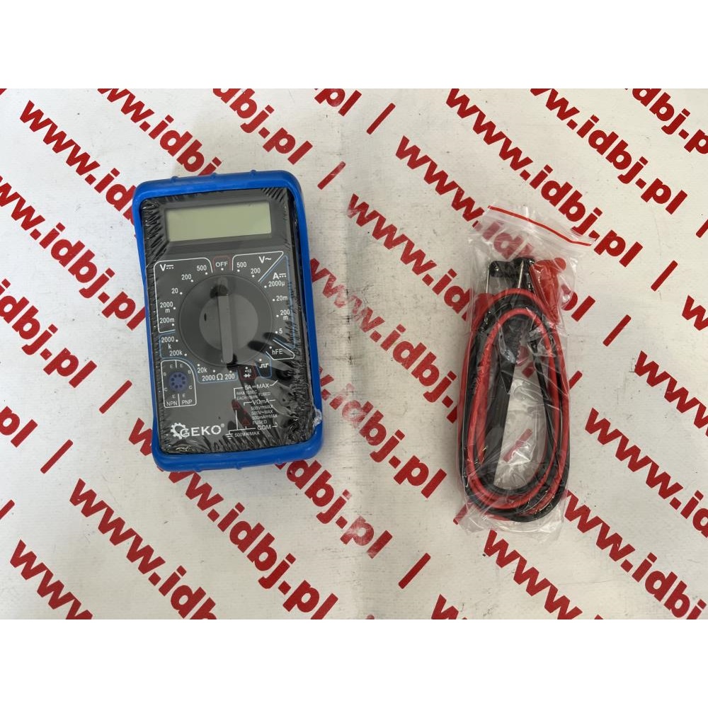 Fotografia produktu GEKO G30823 CYFROWY MIERNIK UNIWERSALNY Z BUZEREM 