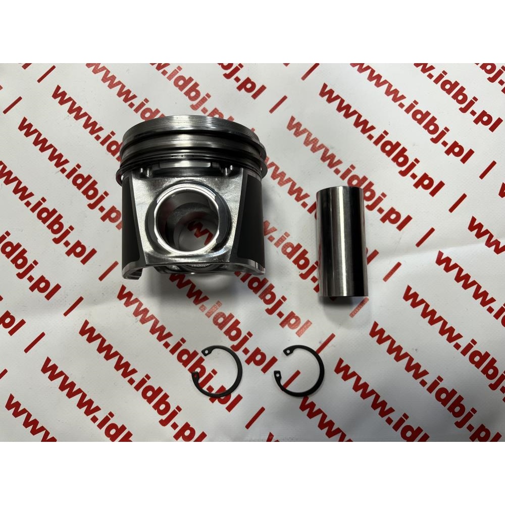 Fotografia produktu MAHLE MH007PI00106001 TŁOK SILNIKA IVECO DAILY, FIAT DUCATO 3.0 JTD, BOXER JUMPER 96.2MM 1 NADWYMIAR ŚREDNICA CYLINDRA 99,20 MM, GRUBOŚĆ PIERŚCIENI: 2.5, 2.0, 2.5 MM, PIERWSZY PIERŚCIEŃ TRAPEZOWY, ŚREDNICA OTWORU KOMORY 50.5 WYSOKOŚĆ 16MM