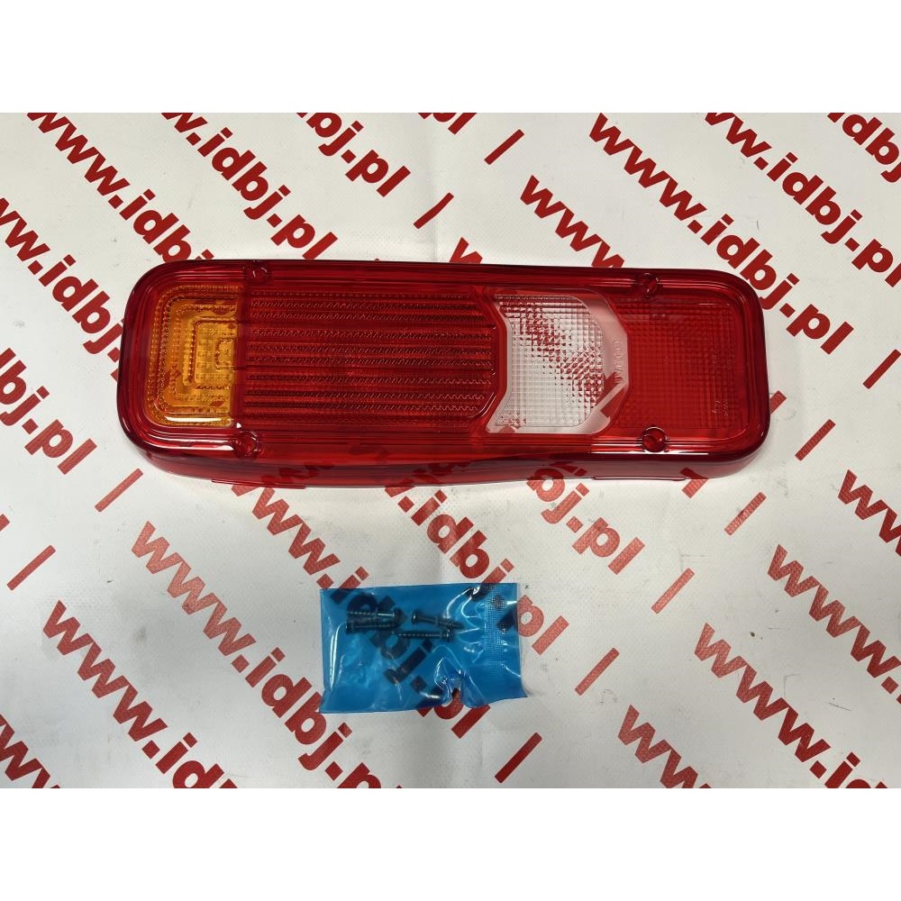 Fotografia produktu IVECO OR5802984152 KLOSZ LAMPY IVECO DAILY 2022- TYŁ KONTENER, TRUCK, ZABUDOWA LEWA, PRAWA KLOOSZ LAMPY MONTOWANEJ DO METALOWEJ BELKI, MONTOWANA W TYLNEJ BELCE ZDERZAKA.