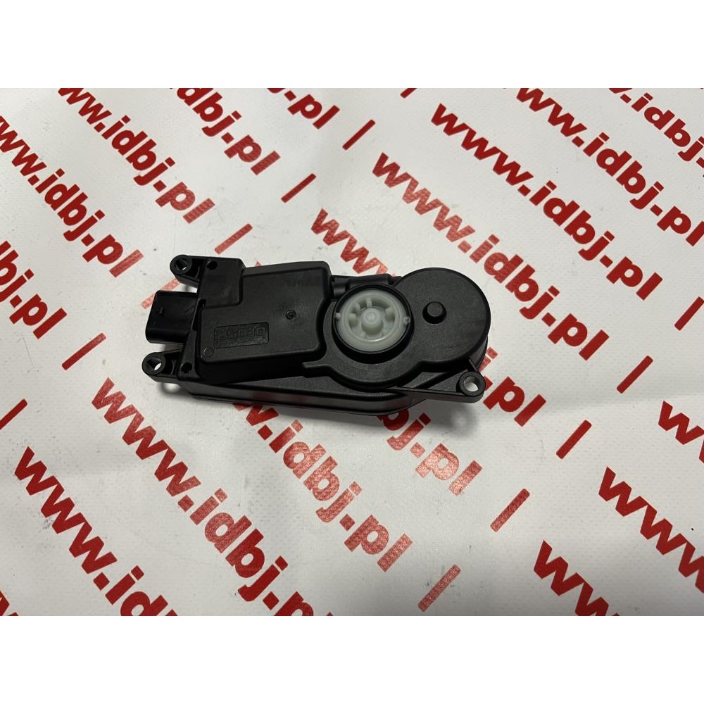 Fotografia produktu BMW OR51749854640 STEROWNIK, SILNICZEK ŻALUZJI BMW 5. G30, F90 