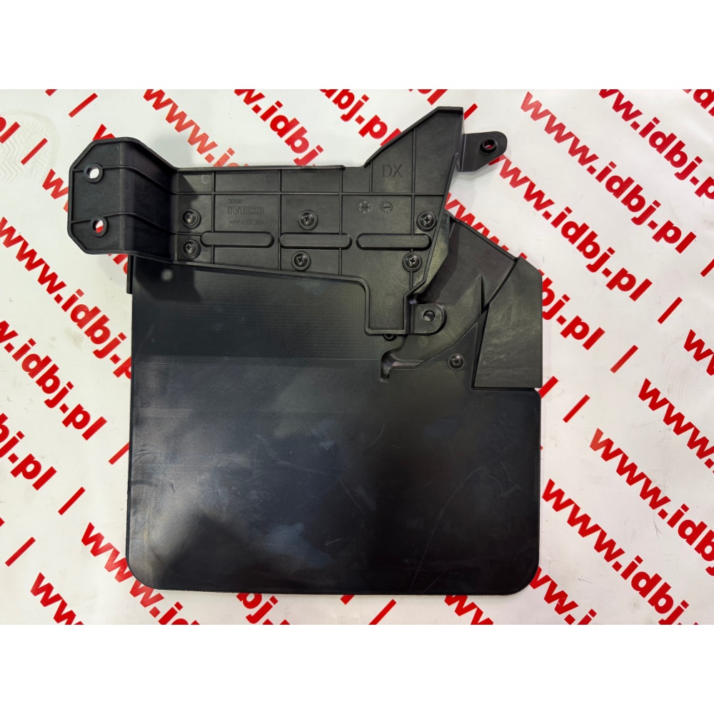 fotografia produktu IVECO OR5802362360, CHLAPACZ PRZEDNI PRAWY  IVECO DAILY 14-