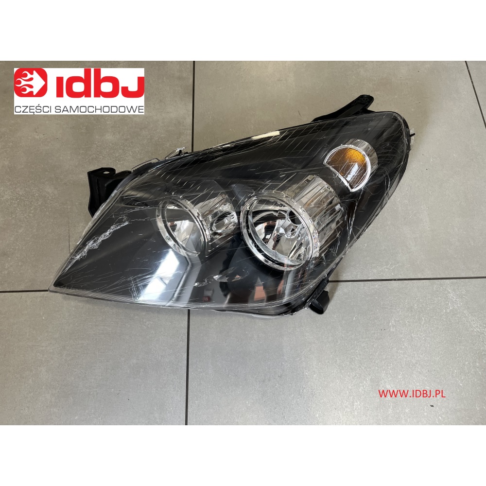 Fotografia produktu PAMMELSON PAM93178635 REFLEKTOR OPEL ASTRA H, H1+H7 LEWY CZARNY 