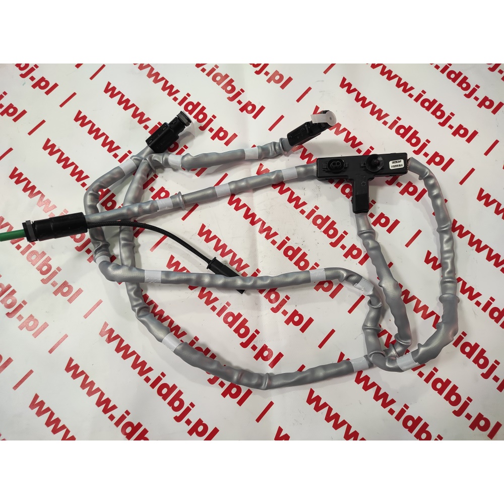 Fotografia produktu IVECO OR5802963849 POMPA MOCZNIKA, ADBLUE Z PRZEWODAMI IVECO DAILY  14- POMPA ELEKTRYCZNA DODATKU DO PALIWA ADBLUE WRAZ Z PRZEWODAMI