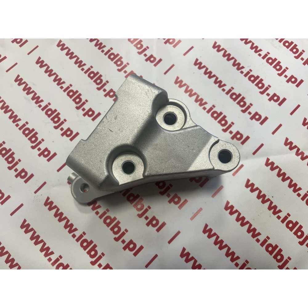 Fotografia produktu PAMMELSON PAM504105914 ŁAPA SILNIKA FIAT DUCATO 06- 2.3 JTD PRZEDNIA PRAWA WSPORNIK, MOCOWANIE PODUSZKI SILNIKA OD STRONY ROZRZĄDU.