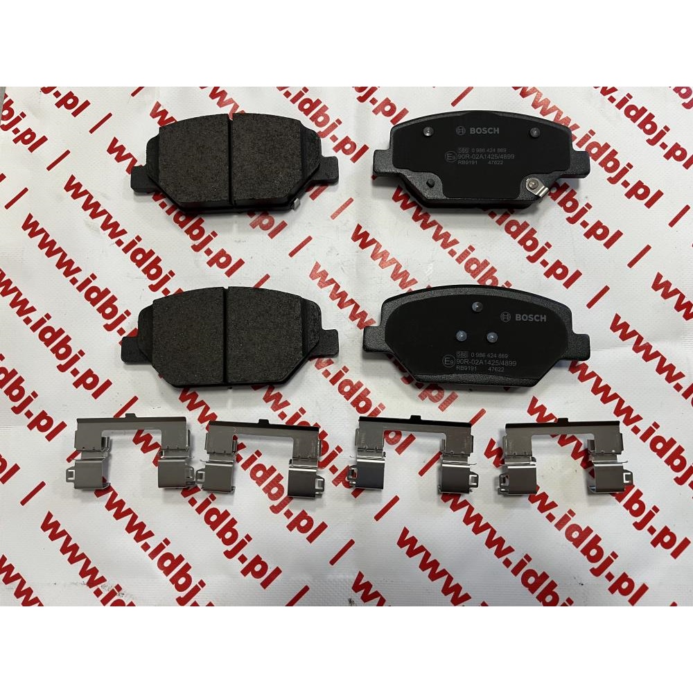 Fotografia produktu BOSCH BS0986424869 KLOCKI HAMULCOWE PRZÓD OPEL INSIGNIA B 17- 