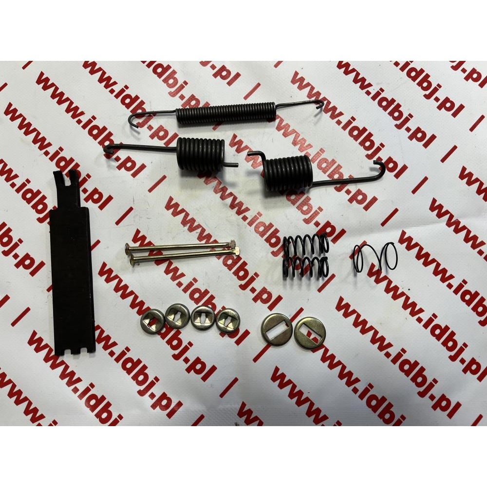 Fotografia produktu IVECO PAM13025617 ZESTAW SPRĘŻYNEK SZCZĘK HAMULCOWYCH IVECO DAILY 90-, 96- WM, VM90 4X4 ZESTAW SPRĘŻYNEK Z METALOWYM RTZPIENIEM ROZPIERAKA I TALERZYKÓW, ZABEZPIECZEŃ DO SZCZĘK TYLNYCH HAMULCÓW NAVECO DAILY WM 4X4, ZESTAW NA 1 KOŁO,