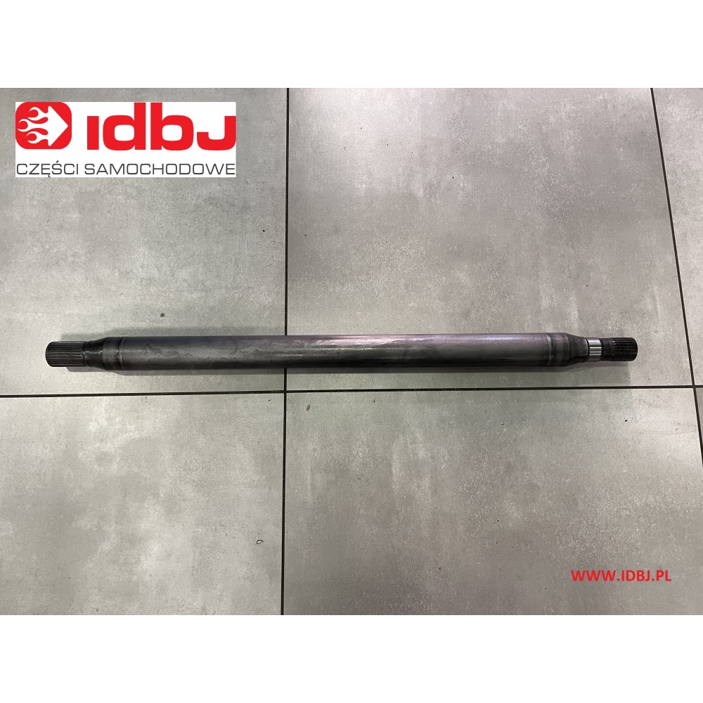 Fotografia produktu GSP GSP261354 PÓŁOŚ NAPĘDOWA SPRINTER II 06-, CRAFTER 06- PÓŁOŚ LEWA 26 ZĘBÓW W MOST DŁUGOŚĆ CAŁKOWITA  84 CM. 29 ZĘBÓW W PIASTĘ