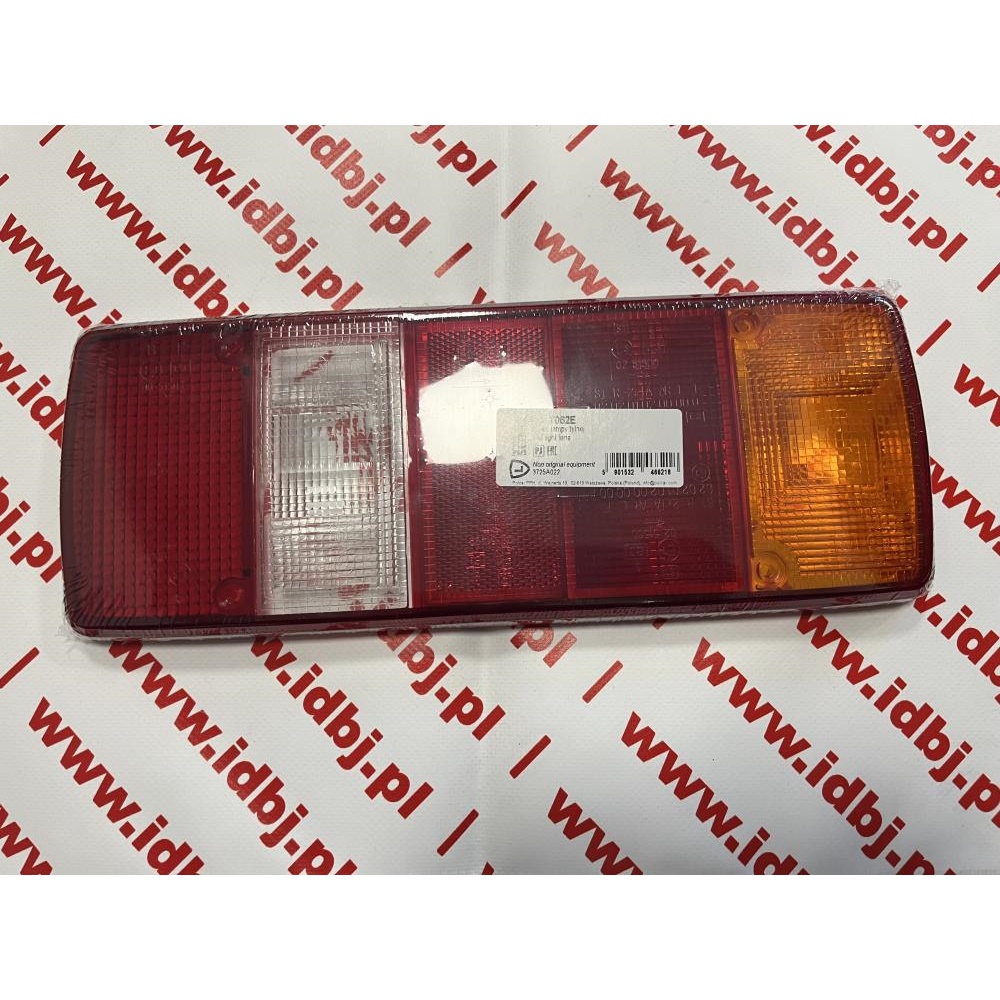 Fotografia produktu PAMMELSON PAM283945095C KLOSZ LAMPY TYLNEJ VW T4 PRAWY/ LEWY 