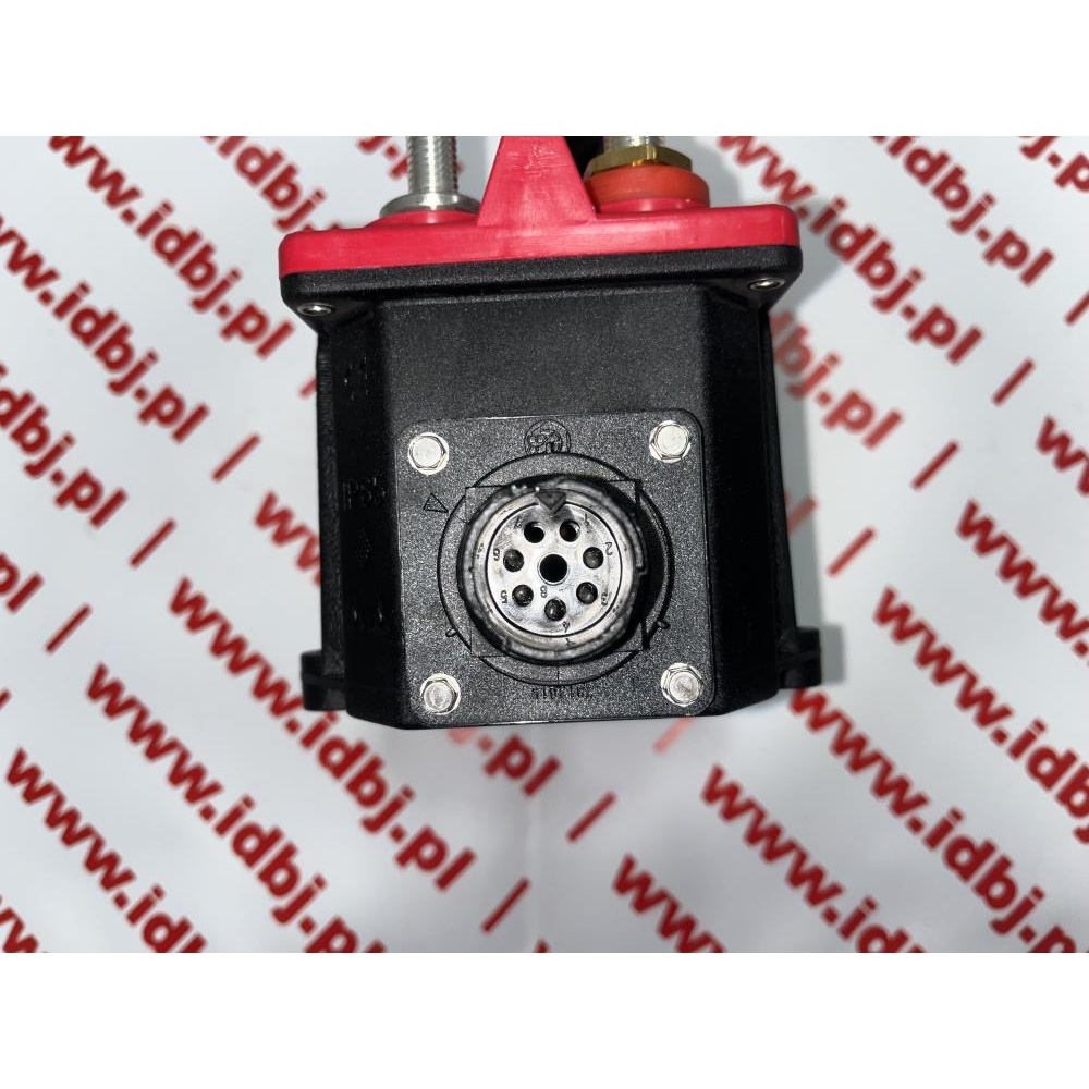 fotografia produktu IVECO OR504265457, WYŁĄCZNIK GŁÓWNY PRĄDU IVECO STRALIS 24V, HEBEL