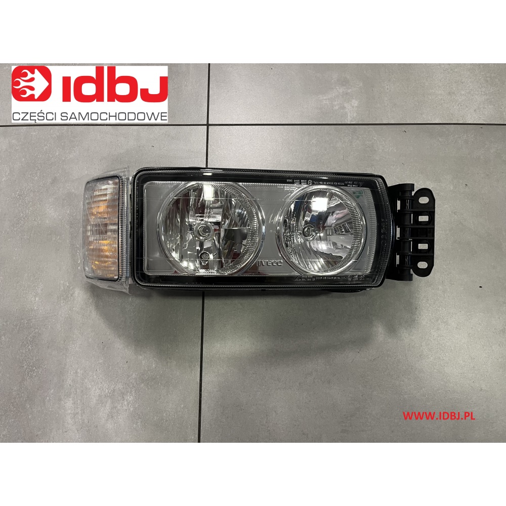 Fotografia produktu IVECO OR504238454 REFLEKTOR PRAWY IVECO EUROCARGO 08- 