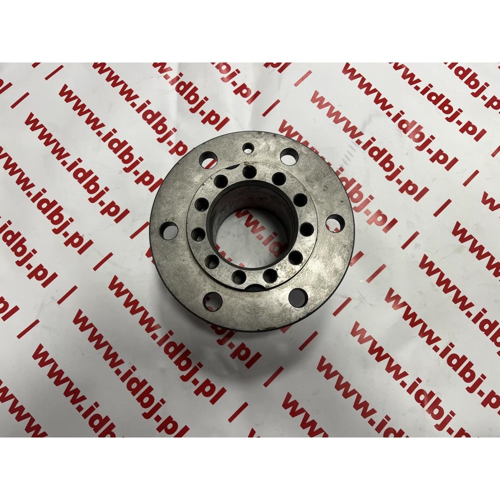 Fotografia produktu PAMMELSON PAM131585524 PIASTA KOŁA IVECO DAILY 06-, 09-, 11-, 14- 55S17 4X4 TYŁ             BEZ SZPILEK PIASTA TYLNEGO MOSTU, OBSADZENIE ŁOŻYSKA KOŁA, PRAWA LEWA STRONA