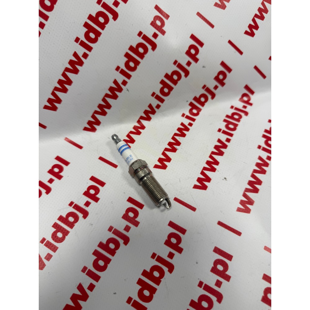 Fotografia produktu BOSCH BS0242230530 ŚWIECA ZAPŁONOWA IRIDIUM OPEL INSIGNIA 08- 