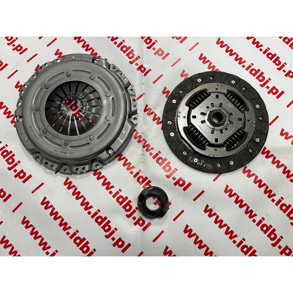 Fotografia produktu LUK LUK623373300 SPRZĘGŁO KOMPLETNE SKODA FABIA 1.4 TDI 14- BEZ KOŁA DWUMASOWEGO