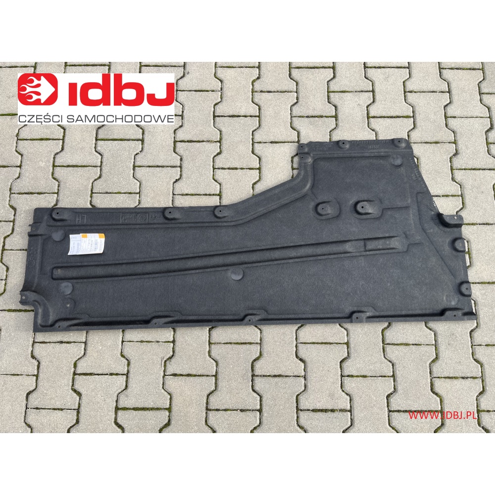 Fotografia produktu BMW OR51757340779 OSŁONA PODWOZIA BOCZNA LEWA BMW F90, G30, G31, 17- MATERIAŁOWA
