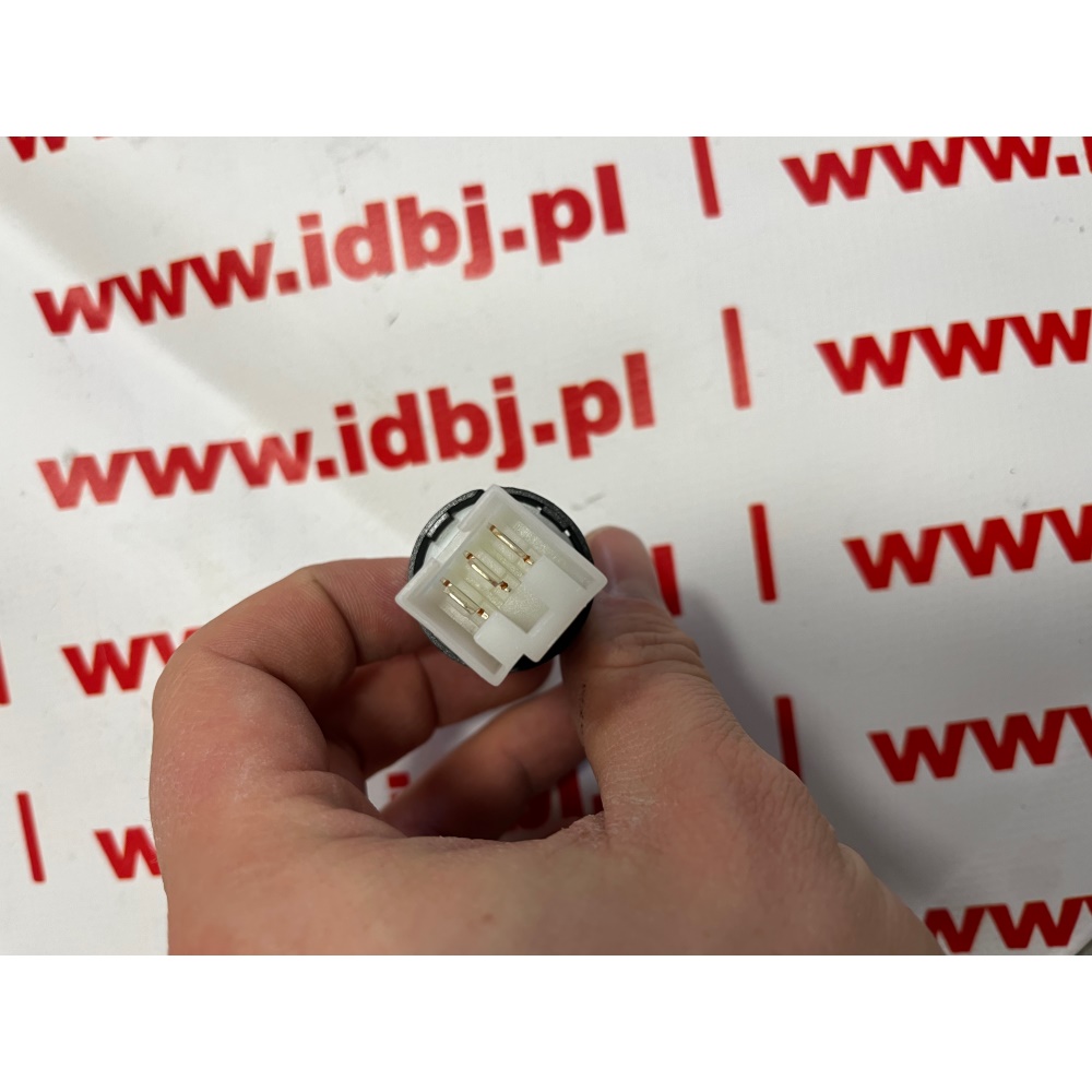 fotografia produktu IVECO OR500319244, WŁĄCZNIK, CZUJNIK STOPU IVECO 3PINY UNIJET