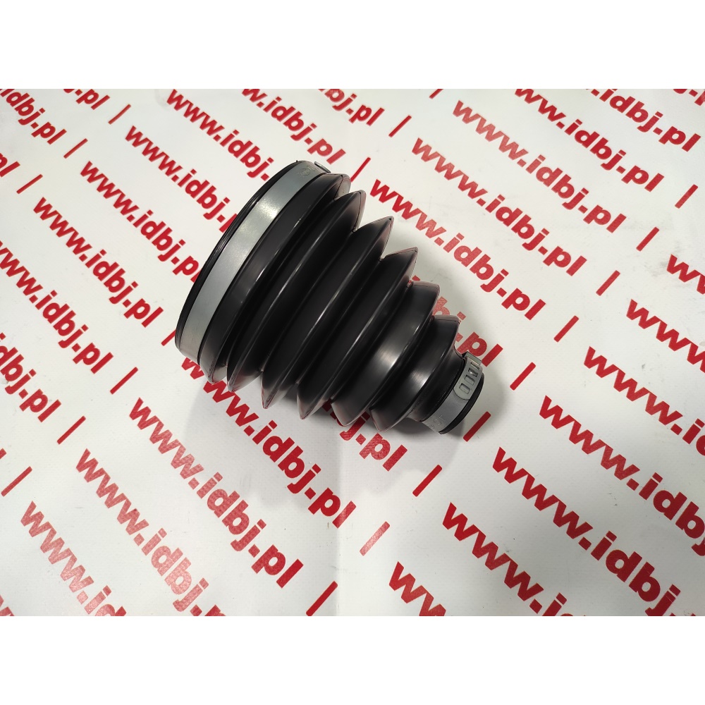 Fotografia produktu PAMMELSON PAM13929000 OSŁONA PRZEGUBU PÓŁOSI MOSTU NAPĘDOWEGO IVECO DAILY 55S18, 35C18 4X4 Z OPASKAMI Kompletna osłona prawa, lewa z opaskami. Również 55s18 18- przegub zewnętrzny