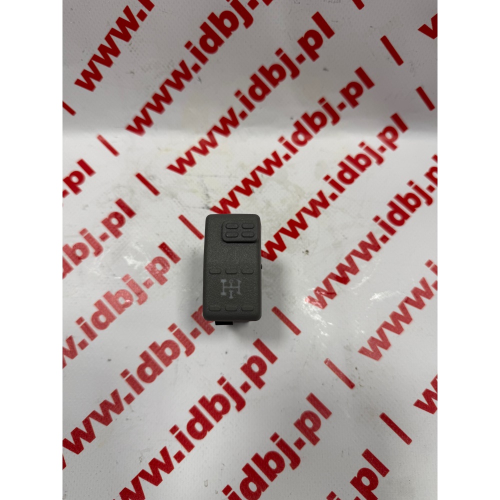 Fotografia produktu IVECO OR500389626 PRZYCISK, PRZEŁĄCZNIK, WŁĄCZNIK, WYŁĄCZNIK BLOKAD MOSTU IVECO DAILY 4X4 STYCZNIK, KLAWISZ NA DESCE ROZDZIELCZEJ DO WŁĄCZANIA REDUKTORA, BLOKAD MOSTU