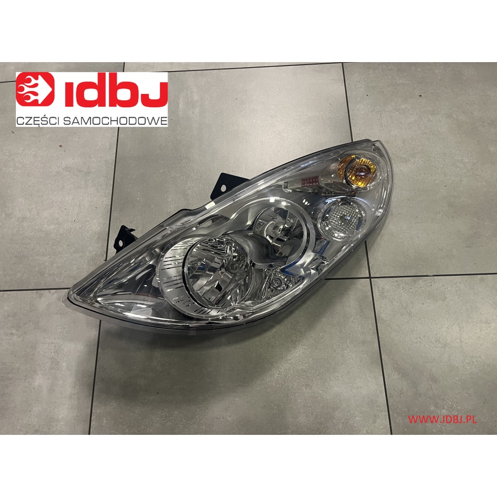 Fotografia produktu HELLA HE1ER010117-091 REFLEKTOR MASTER, MOVANO 10- LEWY BEZ DOŚWIETLANIA ZAKRĘTÓW ZE ŚWIATŁEM DZIENNYM 