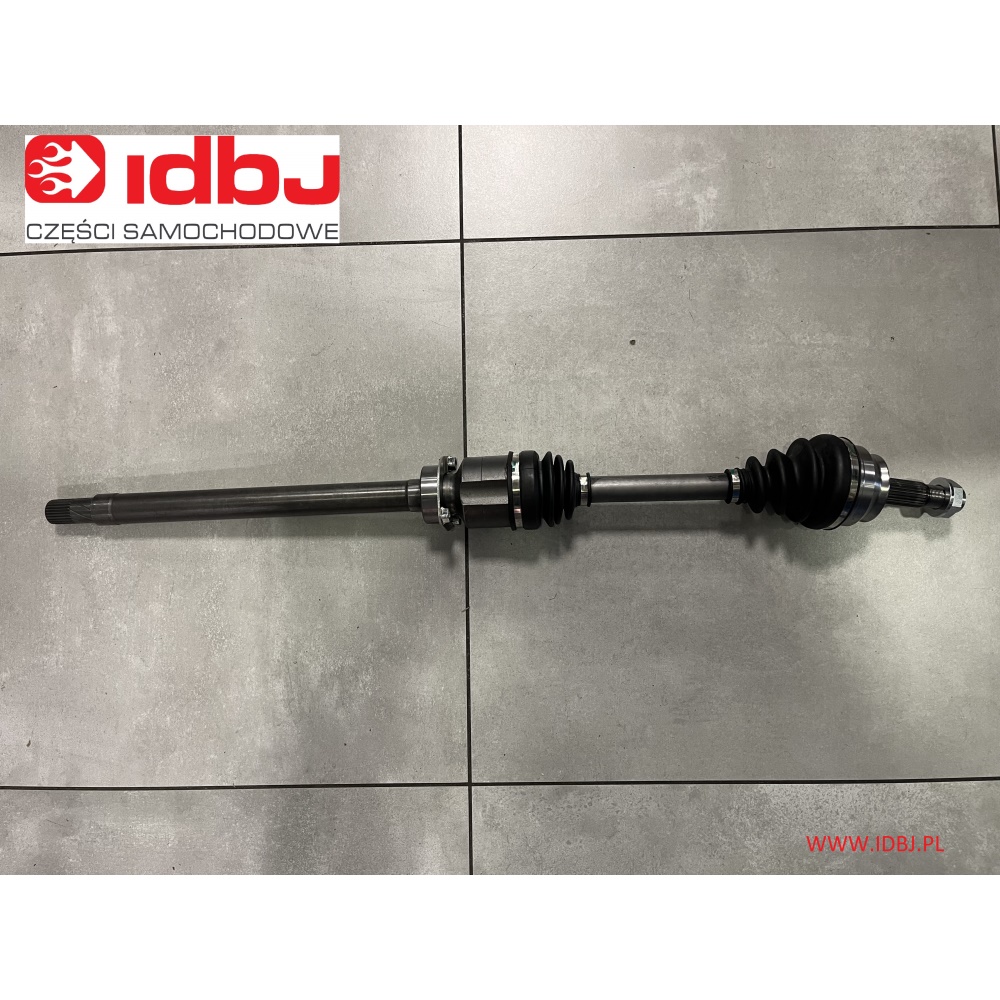 Fotografia produktu GSP GSP217143 PÓŁOŚ NAPĘDOWA FIAT GRANDE PUNTO 1.9 JTD PRAWA, DŁUŻSZA Kompletna półoś z przegubami i kielichem, długośc 953mm, 25 zębów od strony koła, 25 zębów do strony skrzyni biegów.