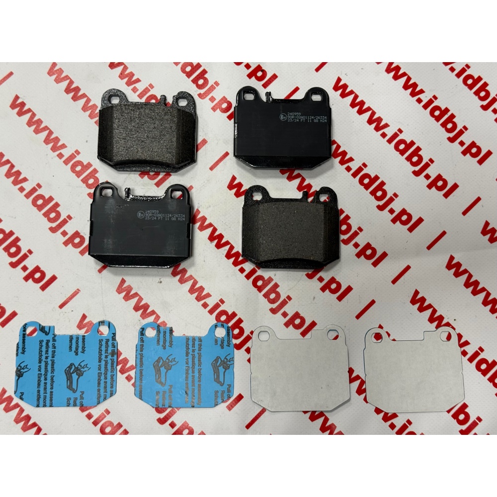 Fotografia produktu METELLI MET22-0564-0 KLOCKI HAMULCOWE MERCEDES M, W163, 98- 