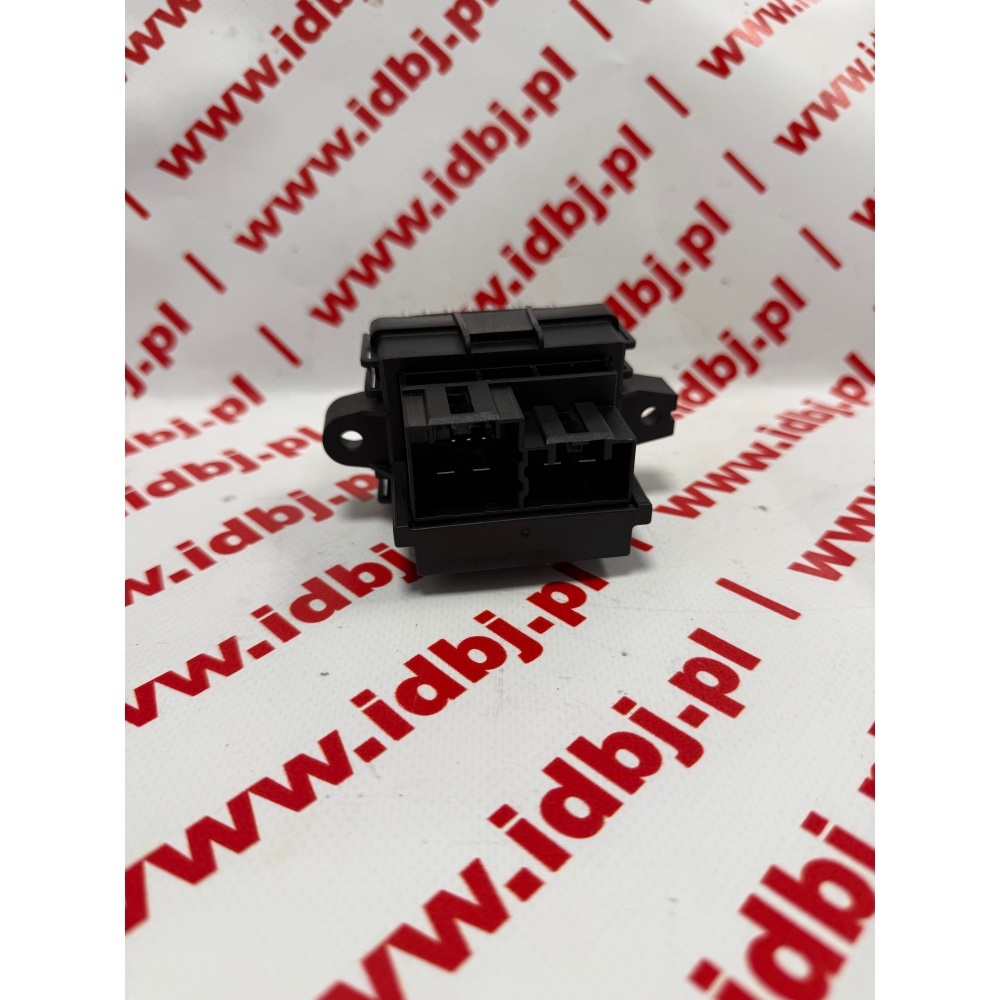 Fotografia produktu PAMMELSON PAM42562362 OPORNIK, REZYSTOR NAGRZEWNICY, DMUCHAWY IVECO DAILY 06-, 11-  Z RADIATOREM Opornica nawiewu.