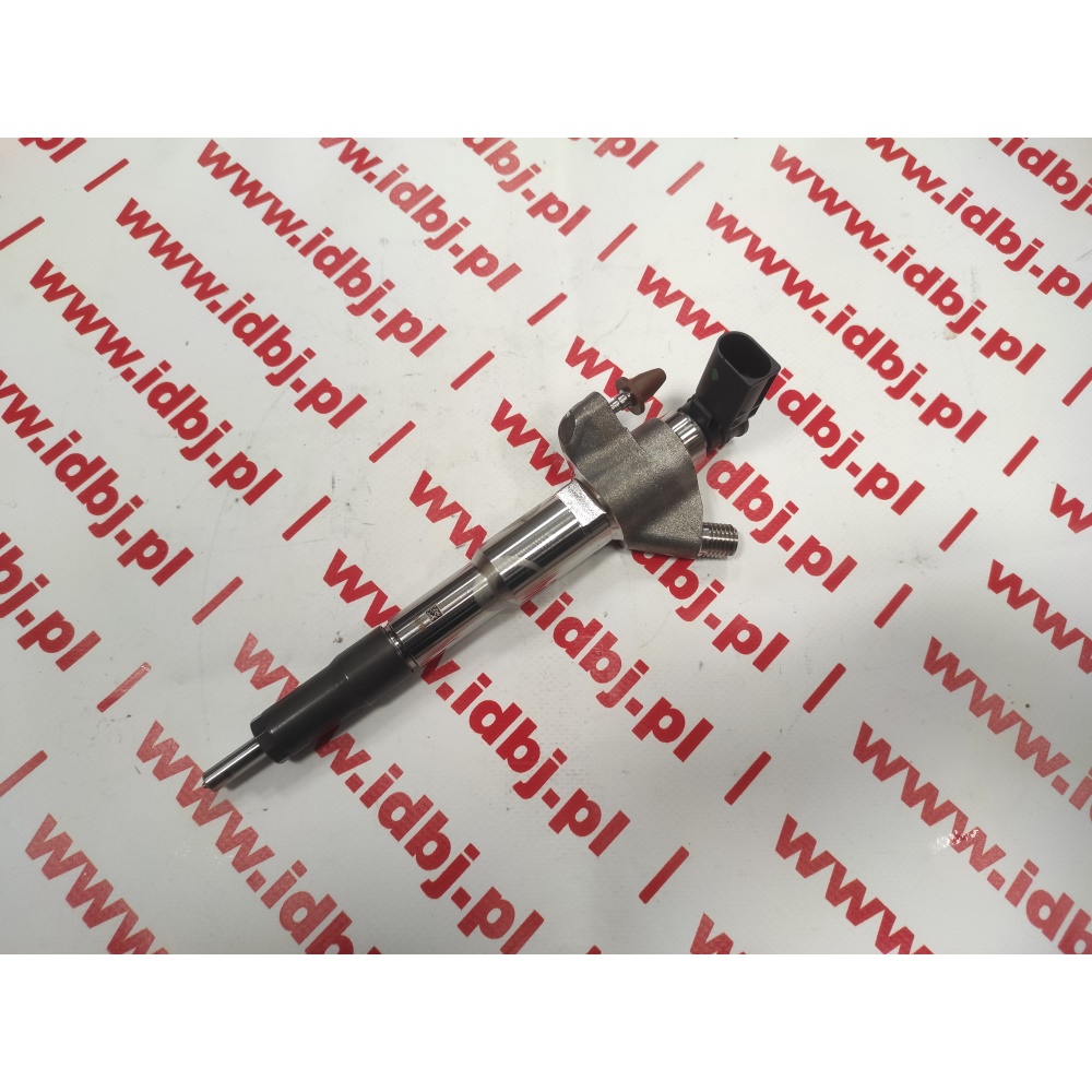 Fotografia produktu RENAULT OR166090273R WTRYSKIWACZ RENAULT MASTER 10- 2.3 CDI, OPEL MOVANO, NISSAN NV-400 2.3 