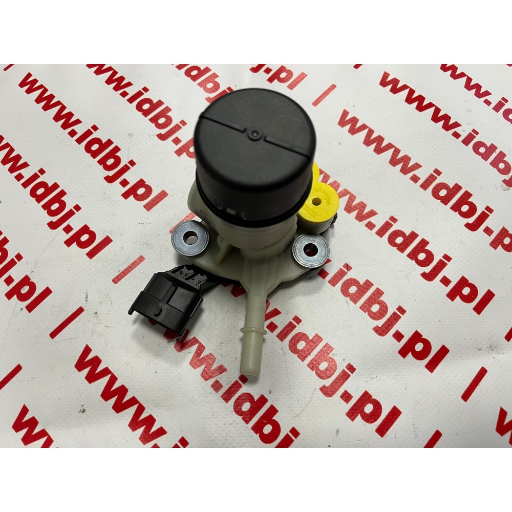 Fotografia produktu BOSCH BSF01C600343 MODUŁ, STEROWNIK WTRYSKU MOCZNIKA ADBLUE, FIAT DUCATO 2.3, 11-, IVECO DAILY 11- RENAULT MASTER 2.3 DCI, TRAFIC, MEGANE IV, TALISMAN, MAZDA CX-5, MODUŁ DOZUJĄCY WTRYSK MOCZNIKA