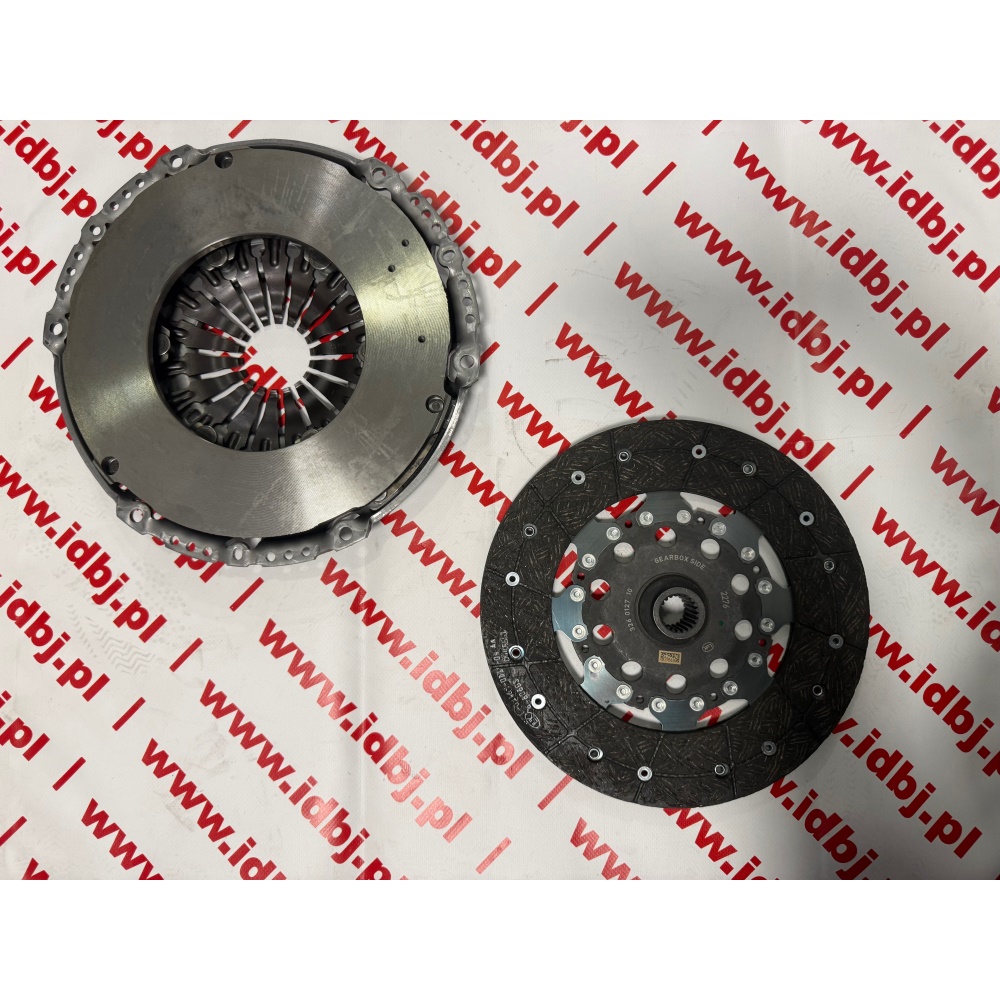 fotografia produktu LUK LUK626315109, SPRZĘGŁO KOMPLETNE RENAULT MASTER III/IV 2.3 DCI 258 MM