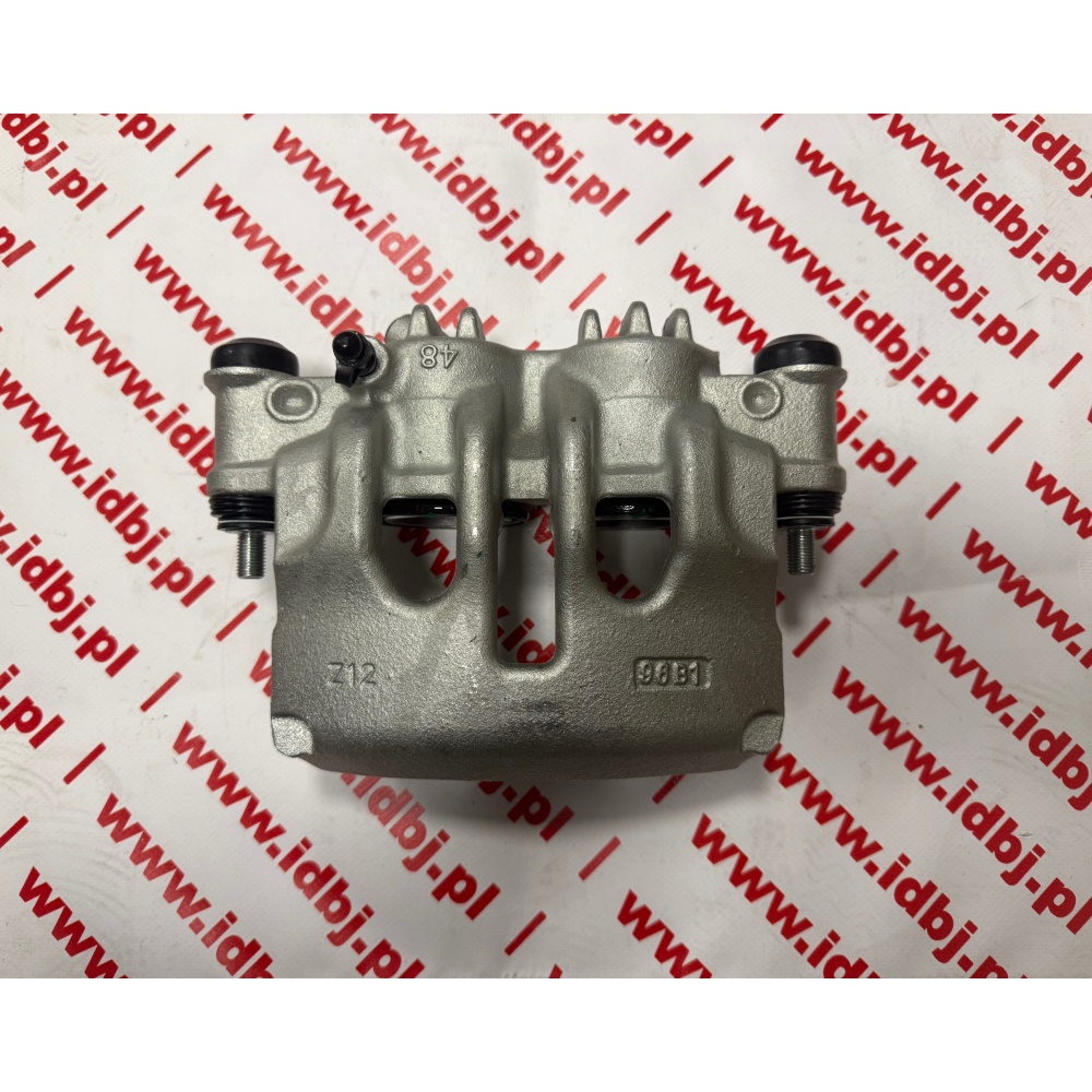 Fotografia produktu PAMMELSON PAM193167543 ZACISK HAMULCOWY PRZÓD PRAWY BEZ JARZMA, OPEL MOVANO 10-, RENAULT MASTER 11- 