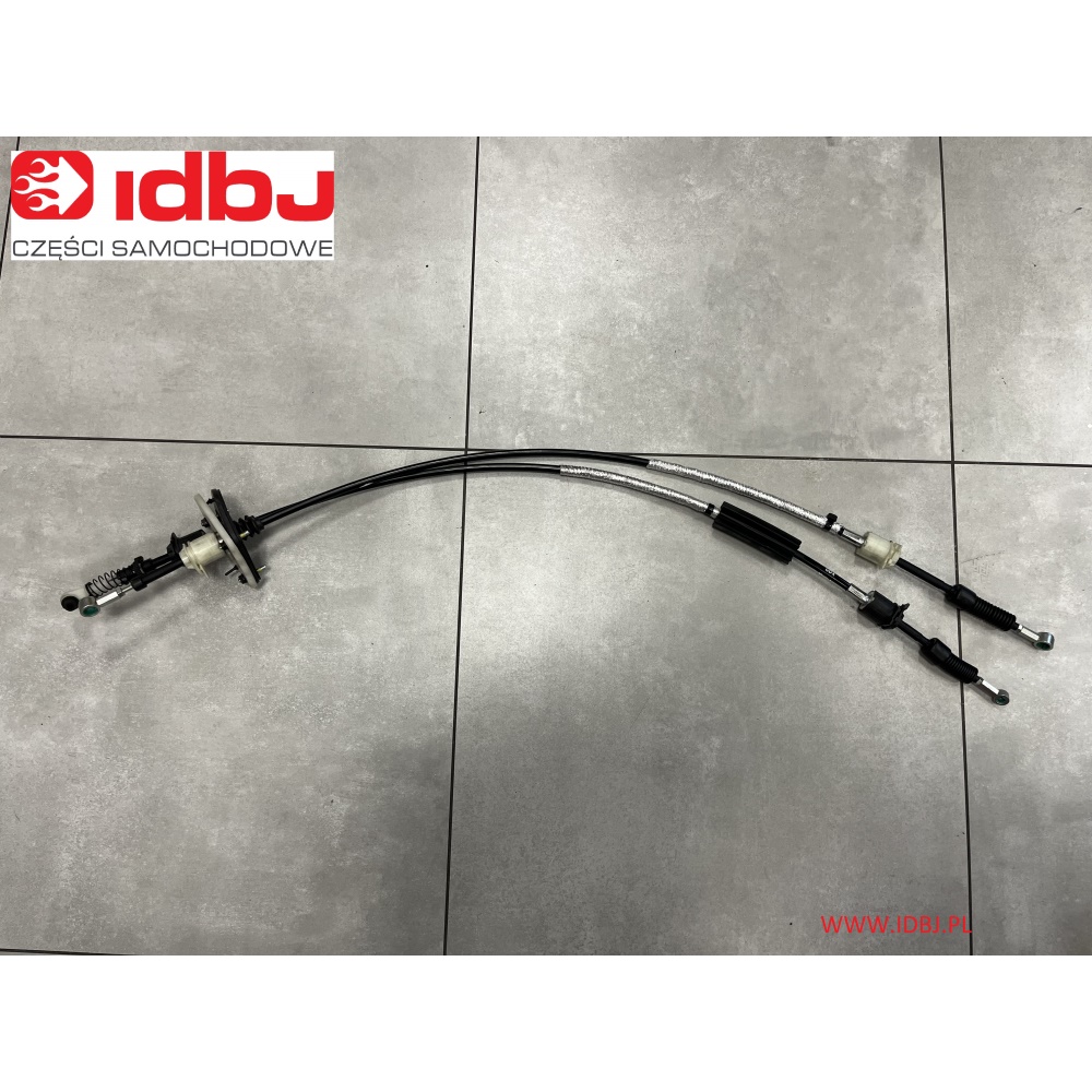 Fotografia produktu IVECO OR504189882 LINKA, CIĘGNO ZMIANY BIEGÓW IVECO DAILY 06- KOMPLETNA, SKRZYNIA 5 BIEGOWA Dwie linki w zestawie. 5 BIEGÓW, cięgno Bowdena