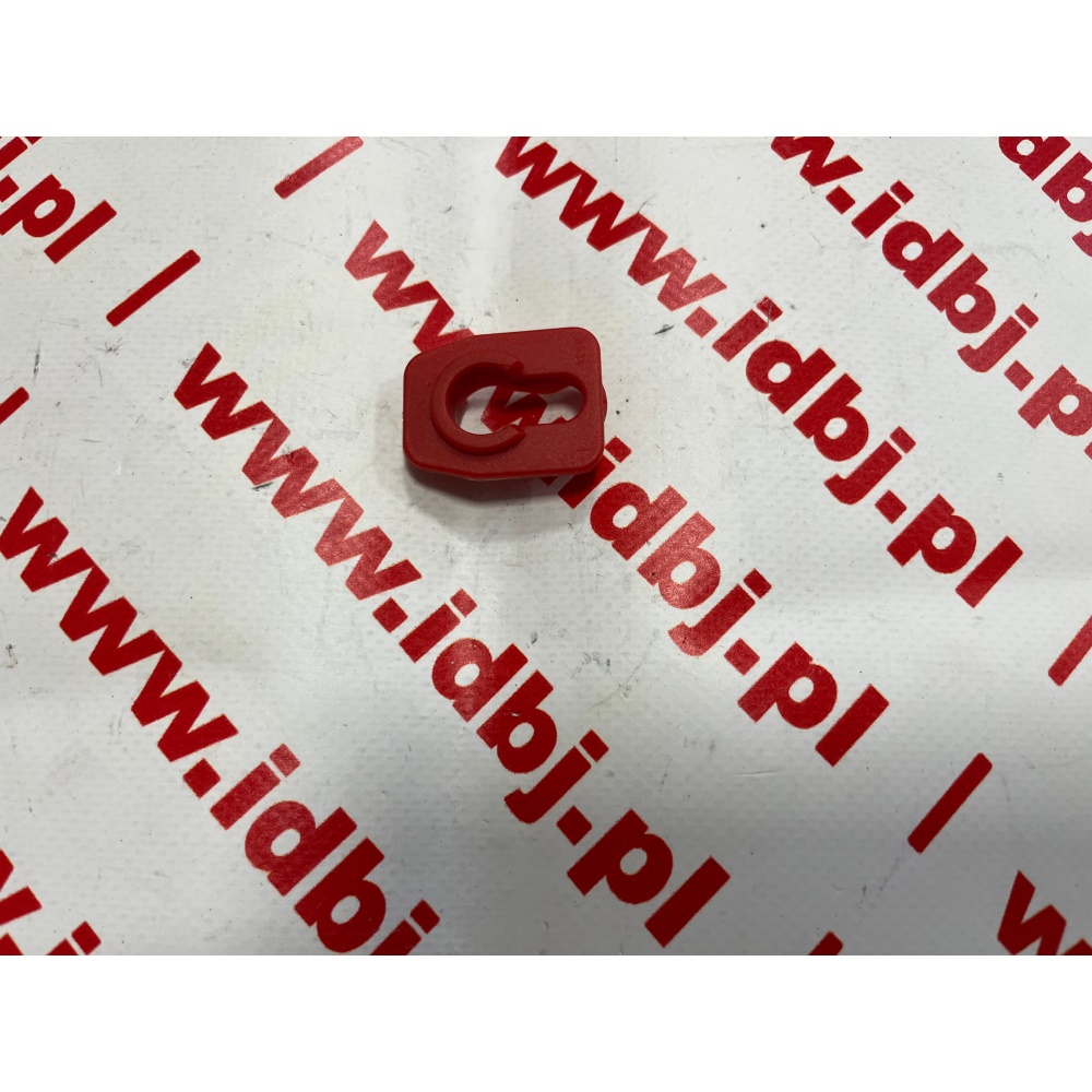 Fotografia produktu FIAT OR1380706080 GNIAZDO MOCOWANIA WSPORNIKA MASKI DUCATO 14- SPINKA