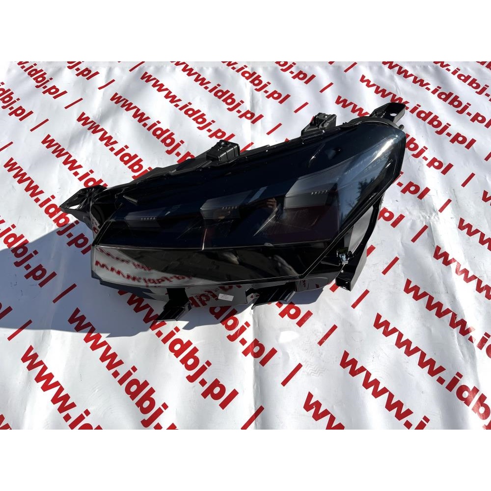 Fotografia produktu PEUGEOT OR9854782680 REFLEKTOR LED TOYOTA PROACE CITY, PEUGEOT RIFTER 1.5 HDI 23- LEWY STRONA LEWA 