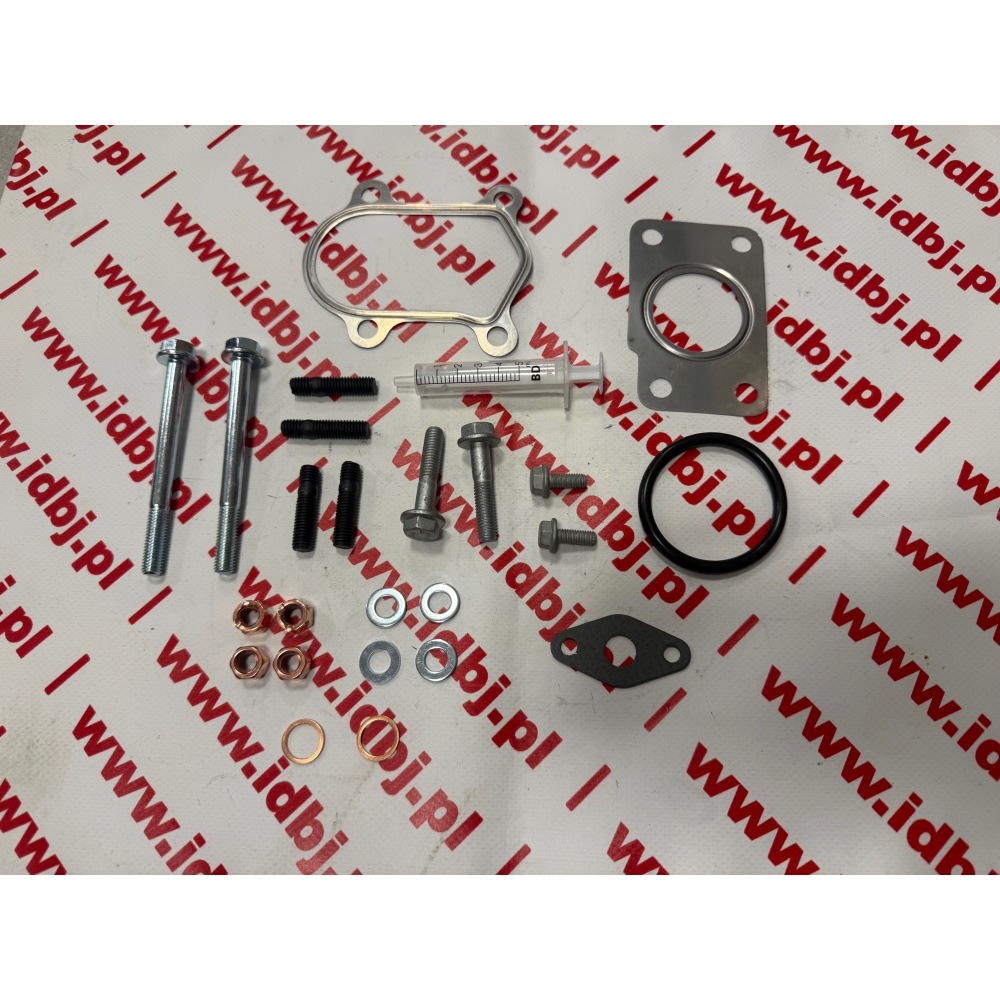 Fotografia produktu FA1 FISKT330040 ZESTAW MONTAŻOWY USZCZELEK TURBOSPRĘŻARKA, TURBINA FIAT DUCATO 2.3 JTD 06- ZESTAW USZCZELEK ZE SZPILKAMI