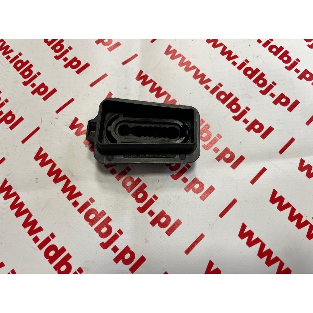 Fotografia produktu FIAT OR9673630480 TULEJKA GUMOWA MOCOWANIA CHŁODNICY DOBLO, RIFTER, PROACE CITY 23- Poduszka gumowa, guma pod chłodnicę oraz intercooler, obsadzenie chłodnicy w pasie dolnym.