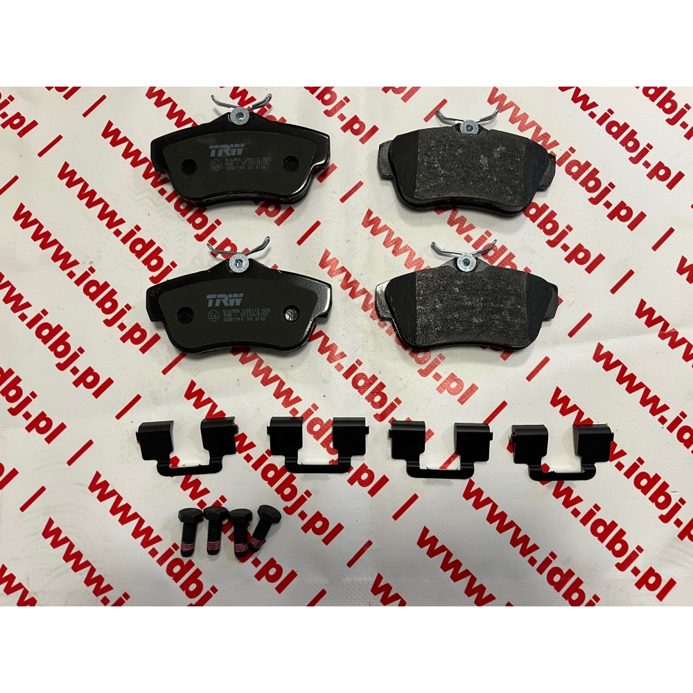 Fotografia produktu TRW TRWGDB1740 KLOCKI HAMULCOWE FIAT SCUDO 07-, CITROEN JUMPY 07-, PEUGEOT EXPERT 07-, 11- TYŁ OKŁADZINY HAMULCOWE TYLNE TOYOTA PROACE 13- TYŁ