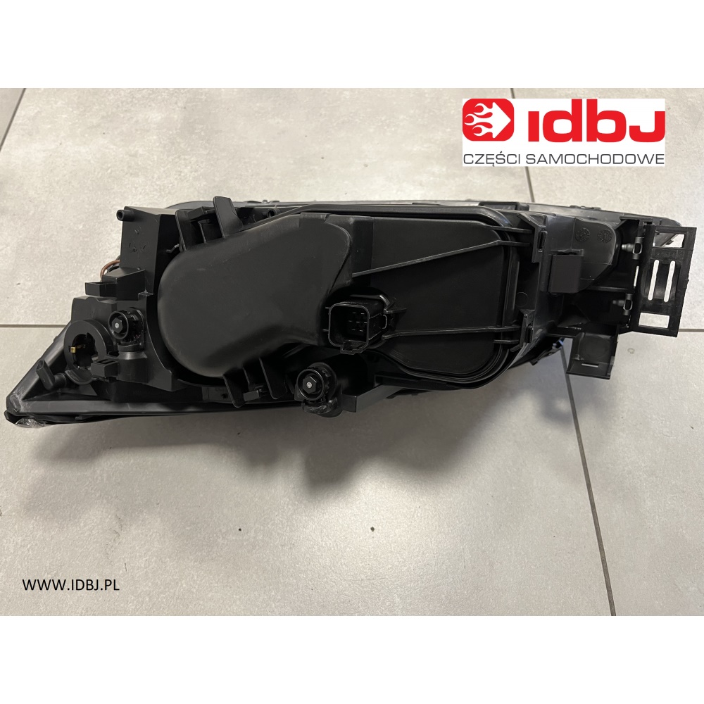 fotografia produktu DEPO DE4311149RLDEM, REFLEKTOR FORD MONDEO MK III PRAWY