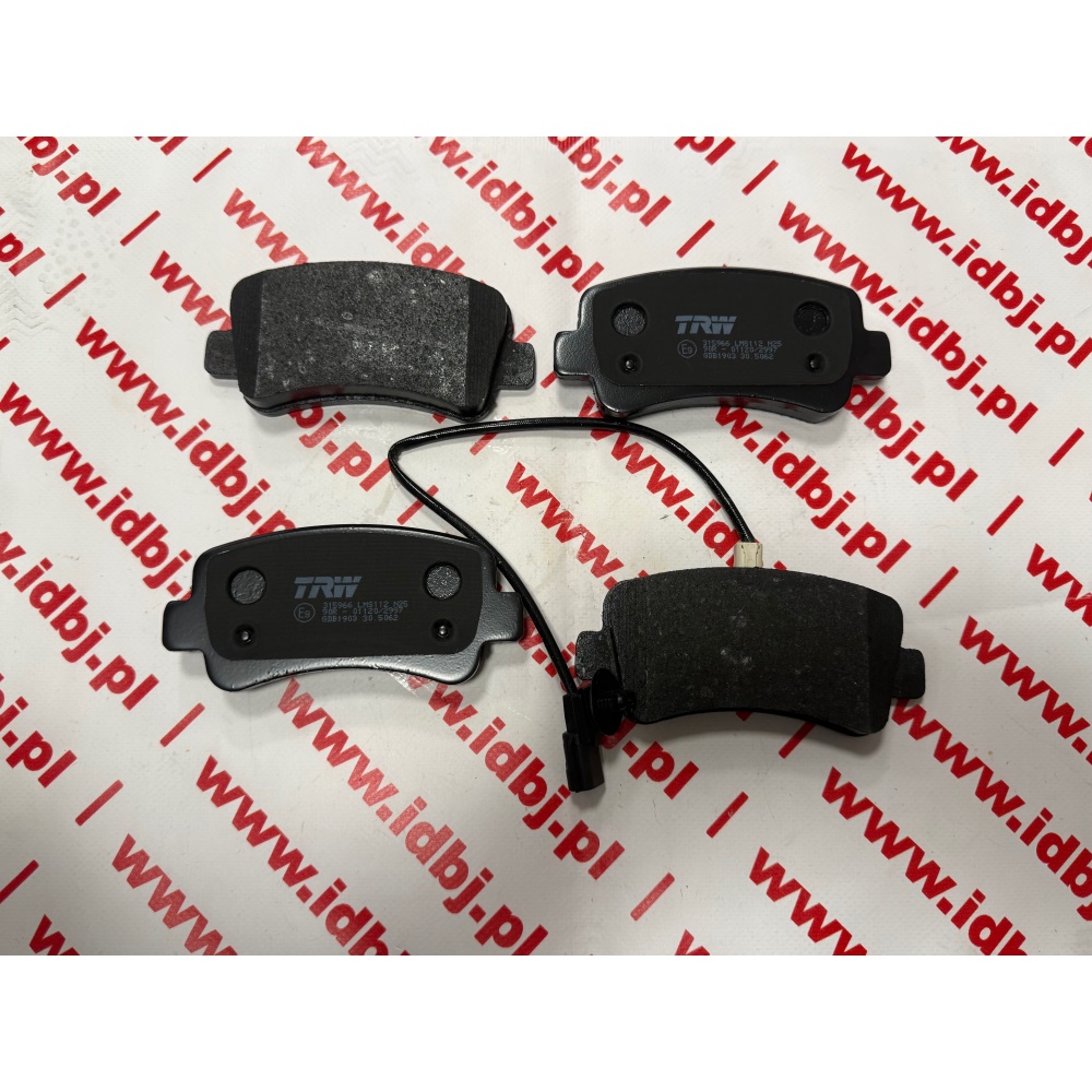 Fotografia produktu TRW TRWGDB1903 KLOCKI HAMULCOWE RENAULT MASTER III 10-, OPEL MOVANO 10- TYŁ FWD NISSAN NV400, napęd na przód