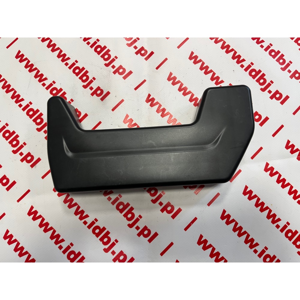 Fotografia produktu IVECO OR5802836152 NAROŻNIK, ZAŚLEPKA ZDERZAKA, BELKI OŚWIETLENIOWEJ IVECO DAILY 16- TYŁ LEWY KOŃCÓWKA, POKRYWA BOCZNA NA KOŃCU ZDERZAKA STRONA MOCOWANIA LEWA