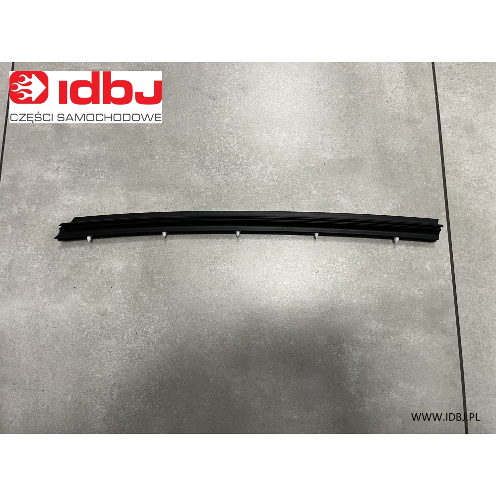 Fotografia produktu VW OR7H0837566A USZCZELKA WEWNĘTRZNA DRZWI PRAWA PRZÓD   VW T5 T6 