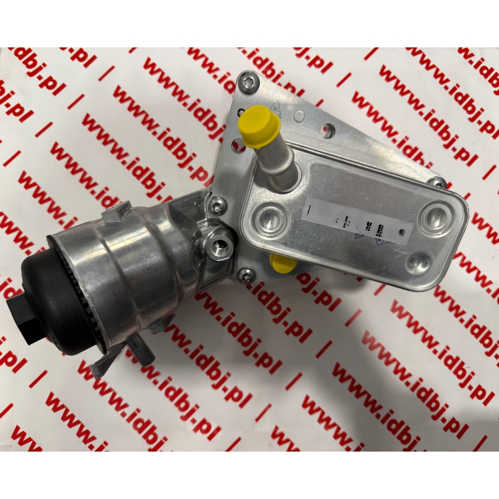 fotografia produktu NISSENS NIS91347, CHŁODNICA OLEJU FIAT CROMA 05- 1.9 D, ASTRA H, VECTRA C 1.9 CDTI - KOMPLETNA