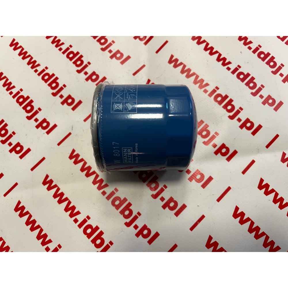 Fotografia produktu MANN-FILTER MANW8017 FILTR OLEJU  ACURA MDX, RDX, TLX; CHRYSLER SEBRING; DODGE STRATUS; FORD ECONOVAN 