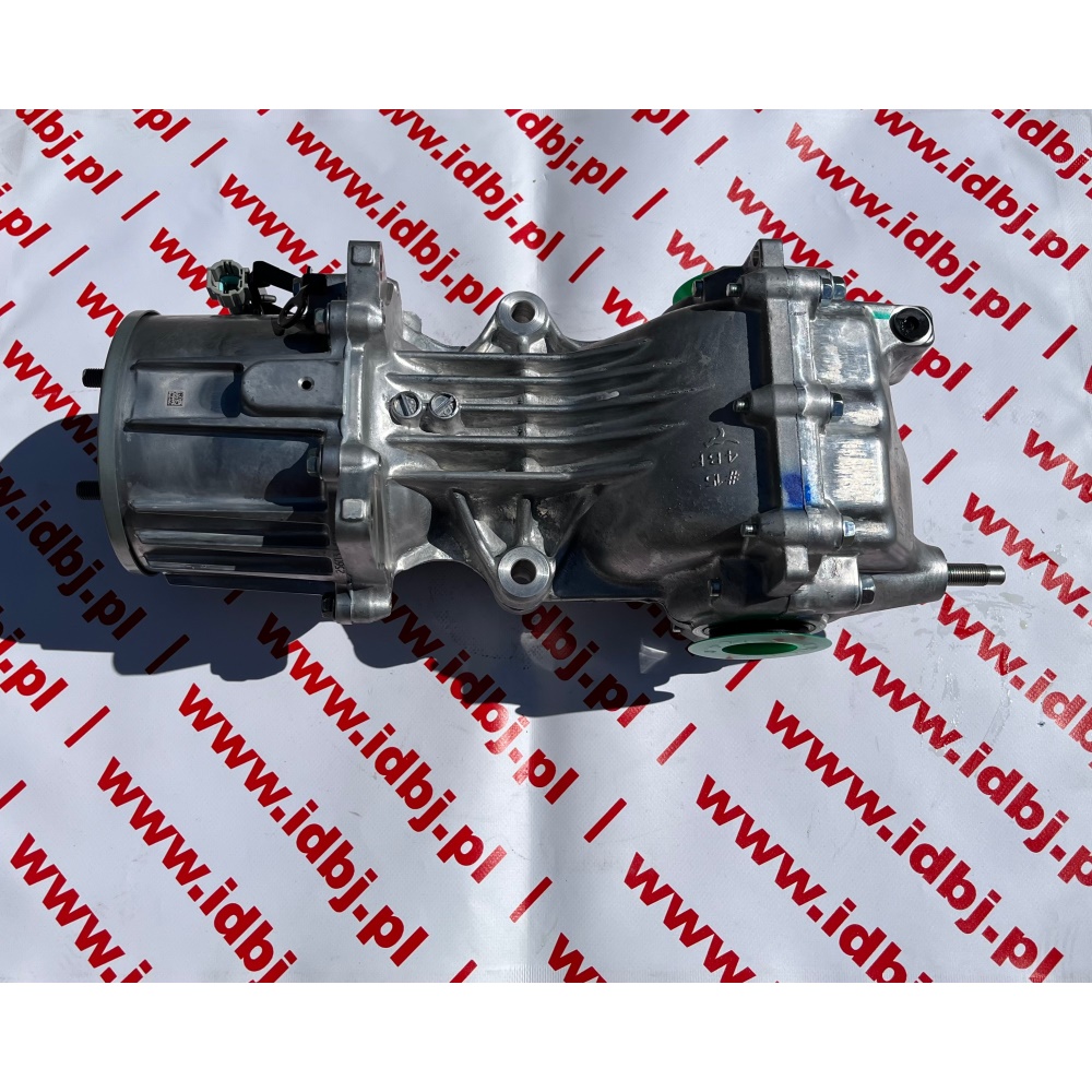 Fotografia produktu RENAULT OR383004BF0A TYLNY MOST, DYFERENCJAŁ NAPĘDOWY RENAULT KOLEOS II KPL MOST BEZ PÓŁOSIEK