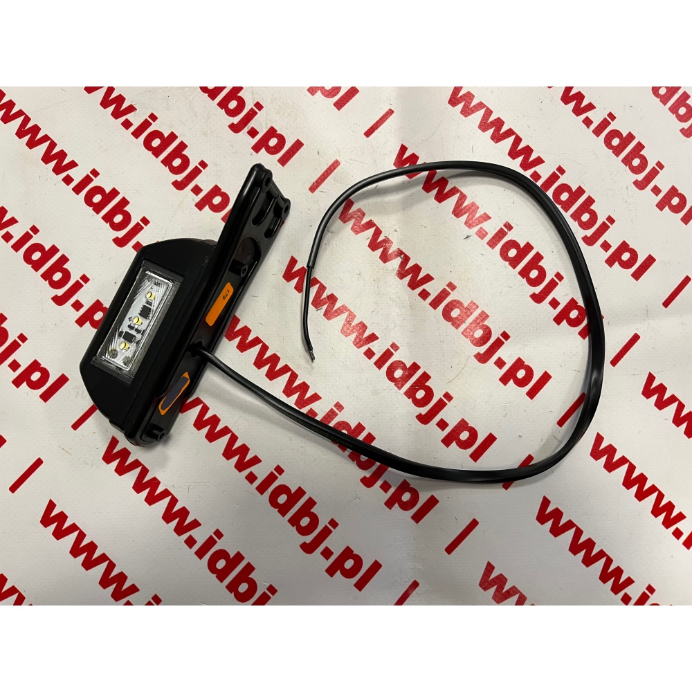 Fotografia produktu PAMMELSON PAM87362 OBRYSÓWKA PODWIESZANA LEDOWA, BIAŁO CZERWONA PRAWA TYŁ ZABUDOWA Tylne światło obrysowe. Lampa obrysowa led tylna biało, czerwona na gumie,