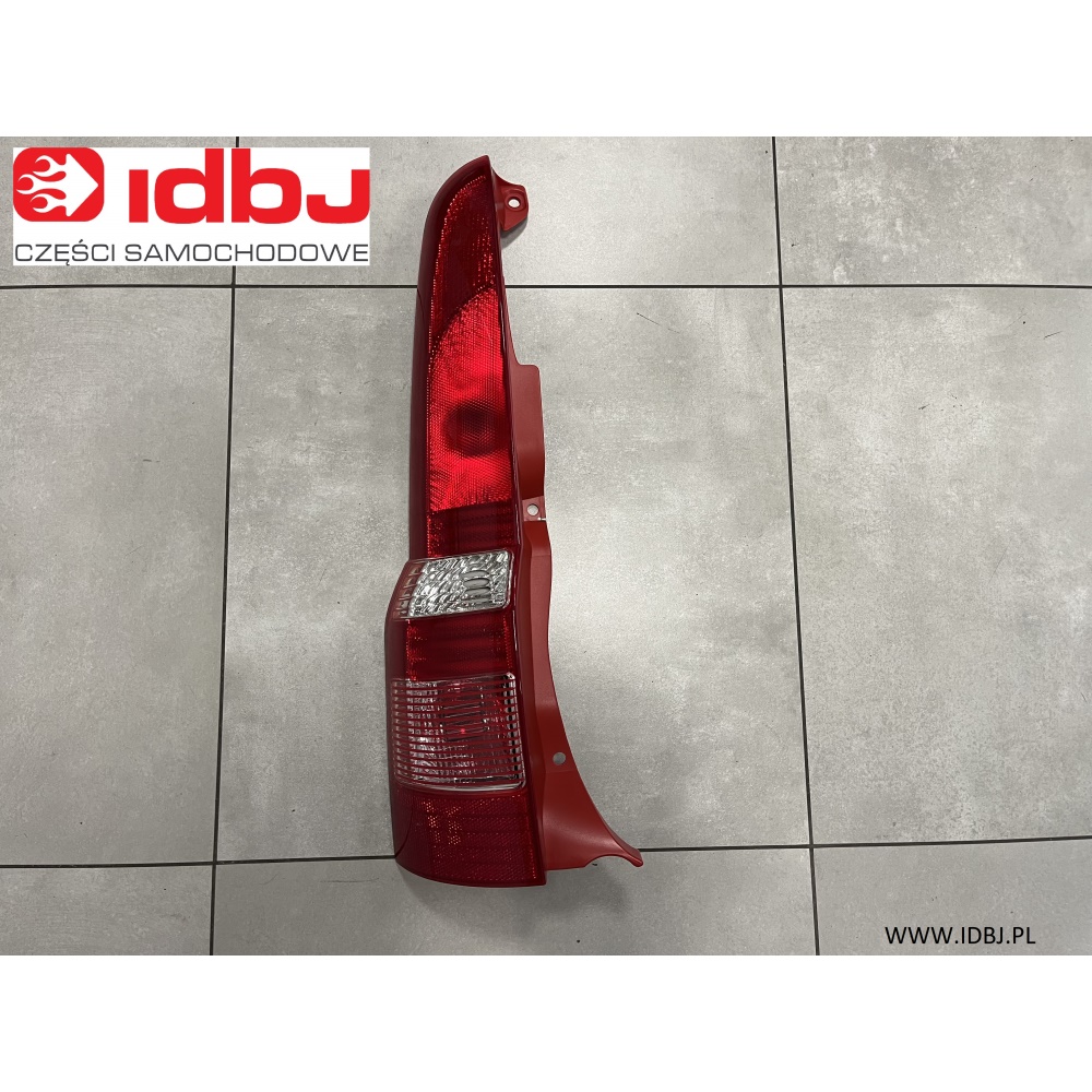 Fotografia produktu PAMMELSON PAM51705459 LAMPA FIAT PANDA 03- LEWA CZERWONA OBUDOWA - BEZ LISTWY ŻARÓWKOWEJ 